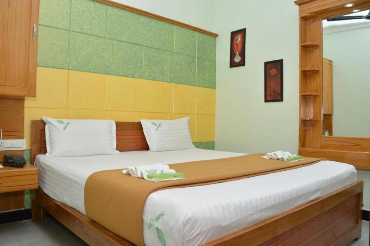 สกันทา รีเจนซี Hotel Tiruchchendur ภายนอก รูปภาพ