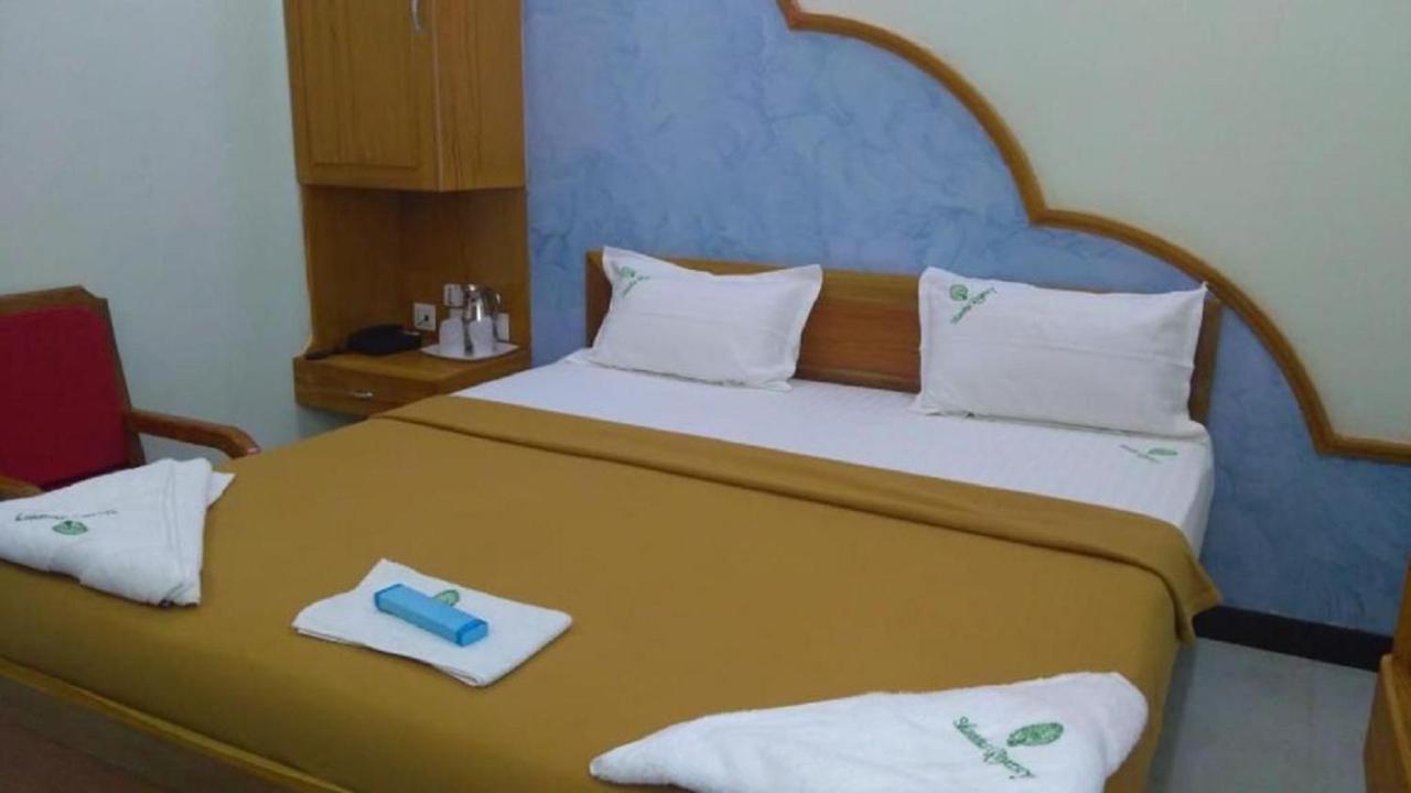 สกันทา รีเจนซี Hotel Tiruchchendur ภายนอก รูปภาพ